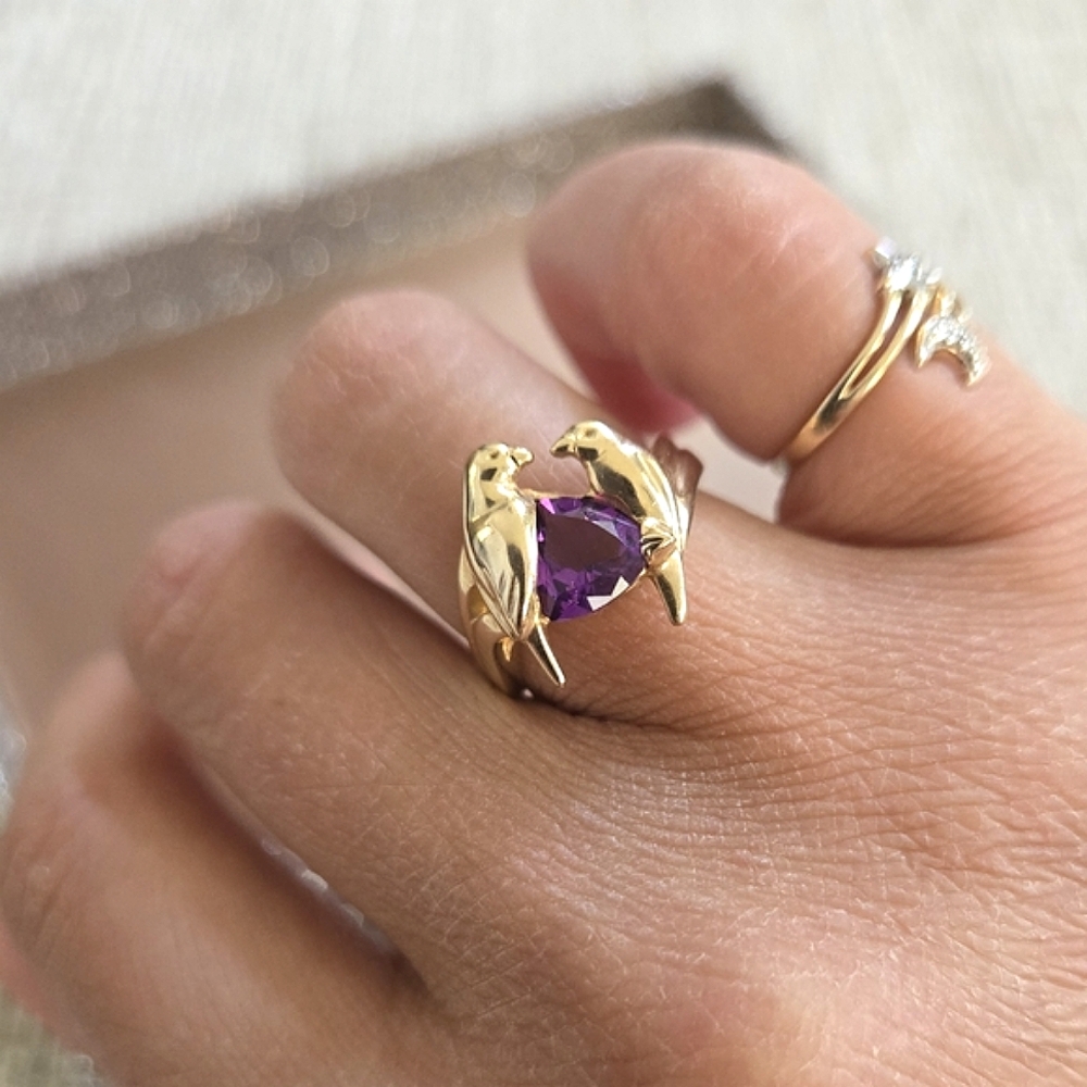 Vintage 14k Gold Love Bird Amethyst Ring